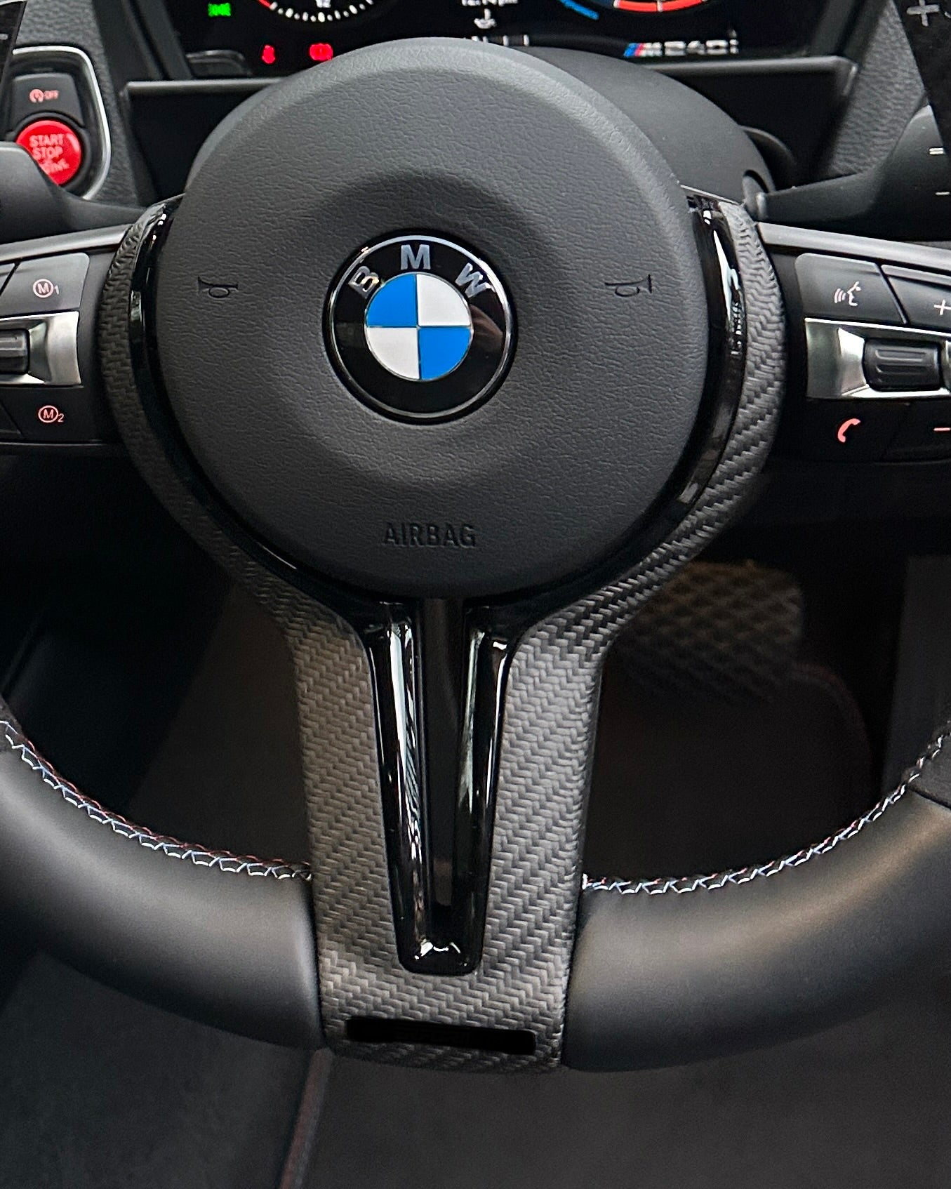 Carbon Fibre Centre Piece for BMW F Series (Matte)